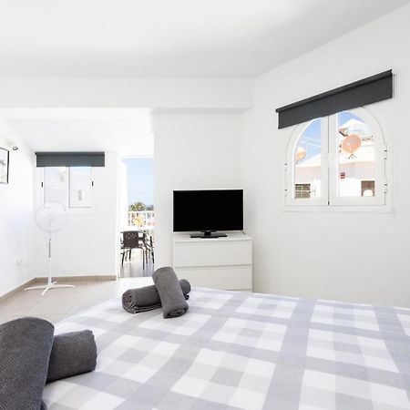 Home2Book Triplex Disco Beach Las Americas, Terrace Arona  Bagian luar foto